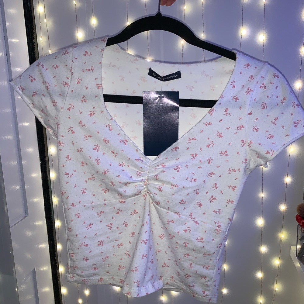 BRANDY MELVILLE GINA TOP NWT